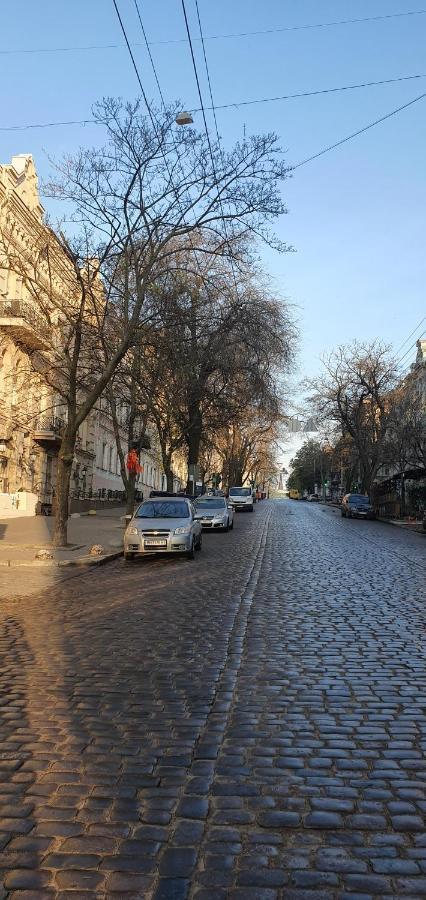 Апартаменты На Греческой Odessa Exterior foto
